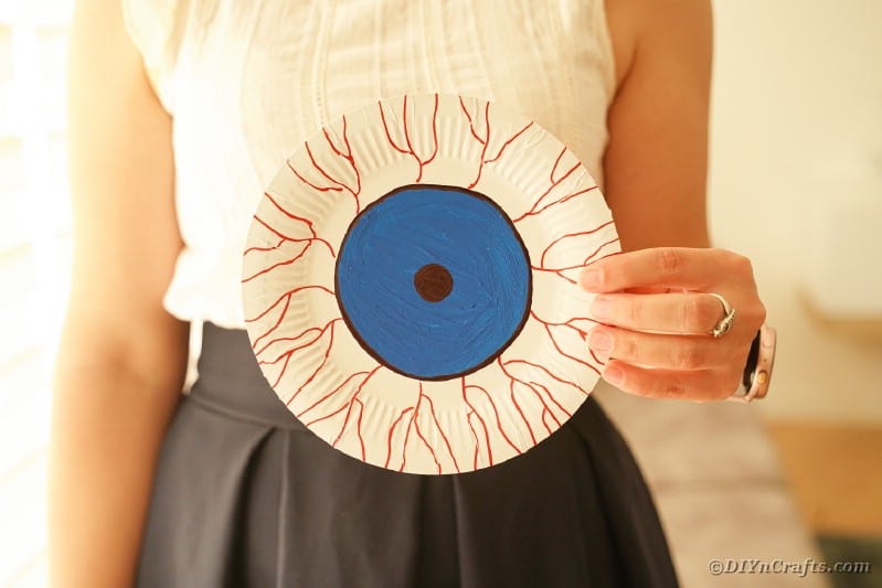Paper Plate Bloodshot Eyeball Halloween ...