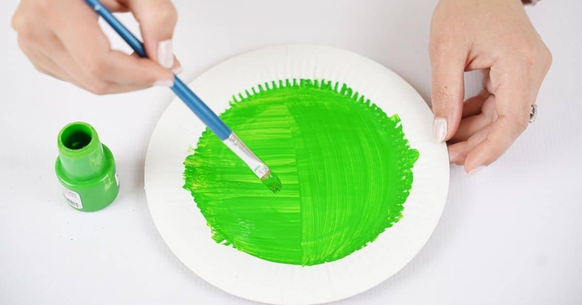 Adorable Paper Plate Witch Kid’s Halloween Craft