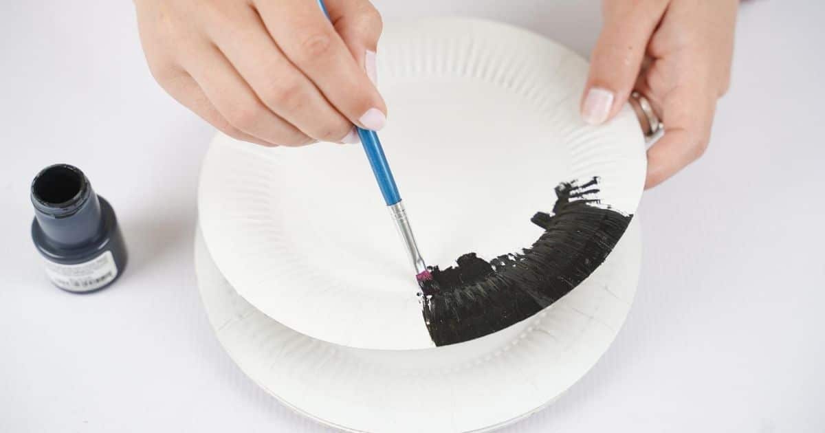 Smiling Paper Plate Pumpkin Lantern Kids’ Craft